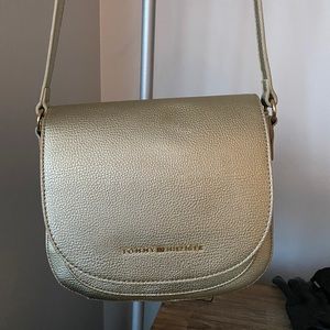 Tommy Hilfiger Crossbody Gold